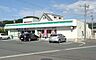 周辺：ファミリーマート 岡山目黒町店（554m）