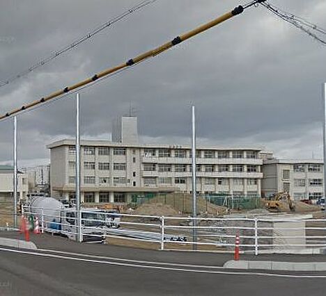 岡山市立東山中...