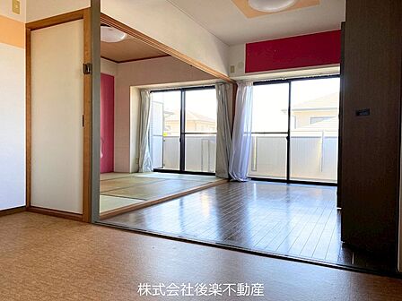 洋室や和室との仕切りを無くし、より広い空間にすることも可能です