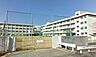 周辺：岡山市立芳明小学校（1060m）