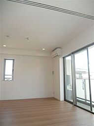 フレンシア高円寺 2階1LDKのリビング/ダイニング