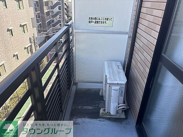 バルコニー