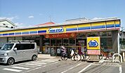 ミニストップ練馬上石神井3丁目店 徒歩15分。 1170m