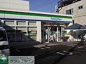 ファミリーマート杉並成田東五丁目店 徒歩5分。コンビニ 370m