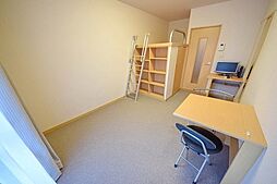 レオパレス小関 301 3階1Kのリビング/ダイニング