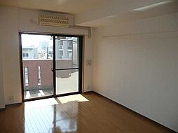 東京メトロ有楽町線 地下鉄赤塚駅 徒歩3分の賃貸マンション 4階1Kのリビング/ダイニング