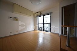 都営新宿線 本八幡駅 徒歩6分の賃貸マンション 1階ワンルームのリビング/ダイニング