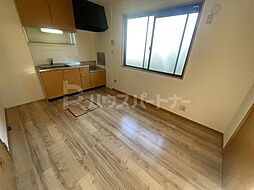 JR総武線 下総中山駅 徒歩19分の賃貸アパート 1階2DKのリビング/ダイニング