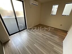 JR総武線 本八幡駅 徒歩10分の賃貸マンション 1階1Kのリビング/ダイニング