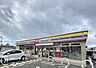 周辺：ミニストップ堺津久野町店 徒歩9分。 680m