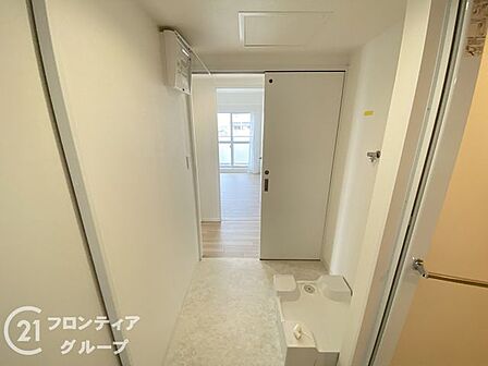 スタイリッシュな洗面所は、毎日の身支度が楽しくなるだけでなく、機能性も高く使いやすいデザインです！