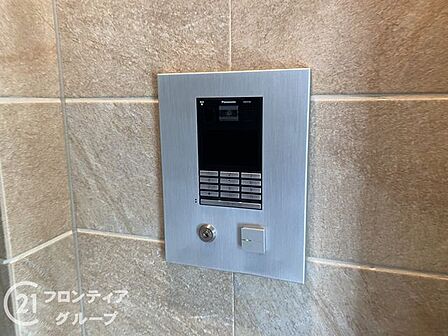 便利で快適な宅配BOX完備!セキュリティがしっかりしているので、安心して荷物を受け取れます