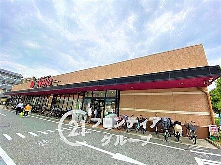 スーパーマーケットKINSHO大小路店 徒歩7分。 530m