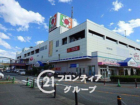 デイリーカナートイズミヤ原山台店 徒歩17分。 1320m
