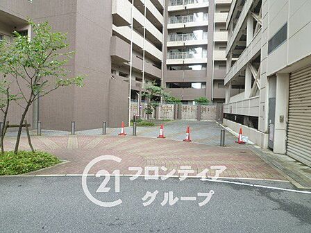 資金計画や住宅ローンのしくみなど、購入前に知っておきたいことをわかりやすくご説明しています。まずはお気軽にお問い合わせください
