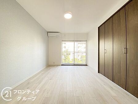 住まい探しで後悔しないためのポイントをスタッフがお伝えします。検討中の方もそうでない方も、まずは一度お話を聞かせてください