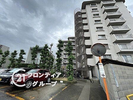 住まい探しは、情報収集の段階から動き出すことで選択肢が広がります。気になる物件があれば、まずお気軽にお問い合わせください