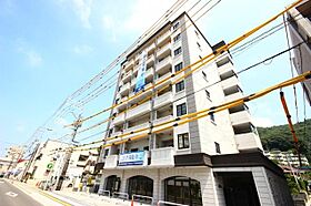 La　montagne  ｜ 広島県広島市東区光が丘11番4号（賃貸マンション1LDK・4階・48.90㎡） その1