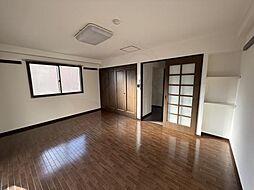 エルグランドーセ 1階1Kのリビング/ダイニング