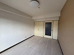 JR山陽本線 横川駅 徒歩10分の賃貸マンション 5階1Kのリビング/ダイニング