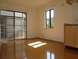 ツイン宮田 1階1DKのリビング/ダイニング