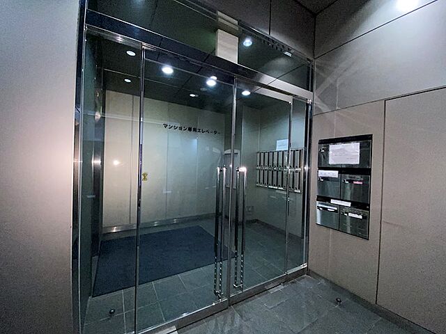エントランス
