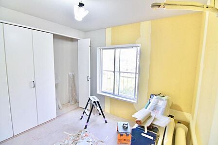 過ぎ行く時間をゆったりと感じることができる落ち着いたお部屋。