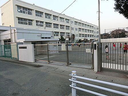 横浜市立上星川小学校　320ｍ