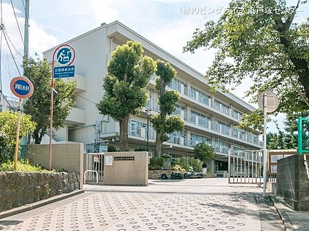 横浜市立保土ケ谷中学校　1900ｍ