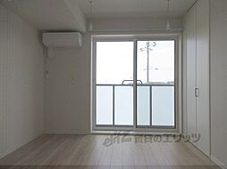 メゾン・ルナール 2階ワンルームのリビング/ダイニング