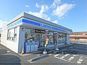 ローソン　野洲市三宅店まで400メートル