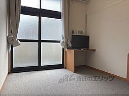 JR東海道・山陽本線 南彦根駅 徒歩17分の賃貸アパート 3階1Kのリビング/ダイニング