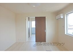 JR東海道・山陽本線 栗東駅 徒歩12分の賃貸アパート 3階1LDKのリビング/ダイニング