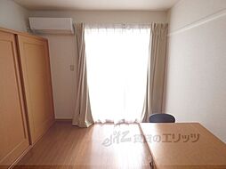 レオパレスサンライズ 201 2階1Kのリビング/ダイニング