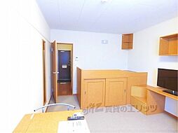 レオパレス簗瀬 2階1Kのリビング/ダイニング