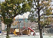 埠頭公園（450m）
