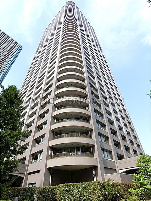 4 / 32