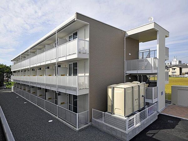 レオパレスリブェ－ル 305 号室｜愛媛県松山市土居田町(賃貸マンション1K・3階・26.08㎡)の写真 その1