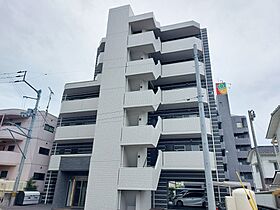 TREIZE REUNION（トレーズレユニオン） 301 号室 ｜ 愛媛県松山市小坂3丁目（賃貸マンション1R・3階・35.77㎡） その1