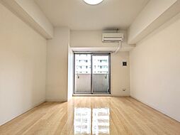 ヴィゴーレ本町 203 号室 2階ワンルームのリビング/ダイニング