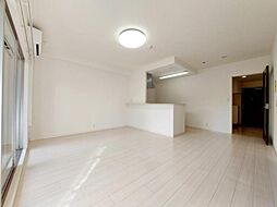 VENTVERDE Grandside 102 号室 1階2LDKのリビング/ダイニング