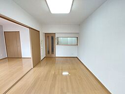 コリーヌ鷹子 101 号室 1階1LDKのリビング/ダイニング