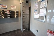 宅配ボックス