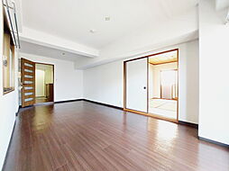 ロイヤルメゾン岩崎町 307 号室 3階3LDKのリビング/ダイニング