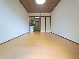 コーポ松下 203 号室