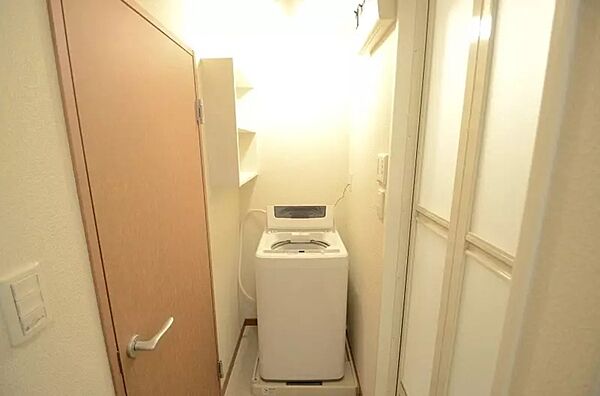 画像3:洗濯機置場