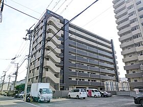 アルファライフ市駅南 302 号室 ｜ 愛媛県松山市真砂町（賃貸マンション2LDK・3階・68.84㎡） その1