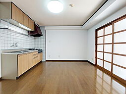 リベルタ竹原 402 号室