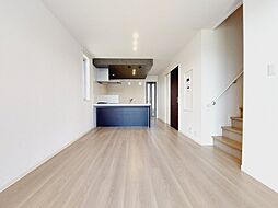 トスカーナガーデン　Ａ棟 101 号室 2階3LDKのリビング/ダイニング