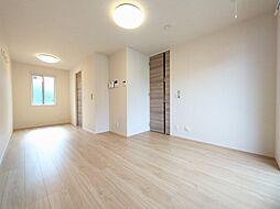 クロノス楓 102 号室 1階1Kのリビング/ダイニング